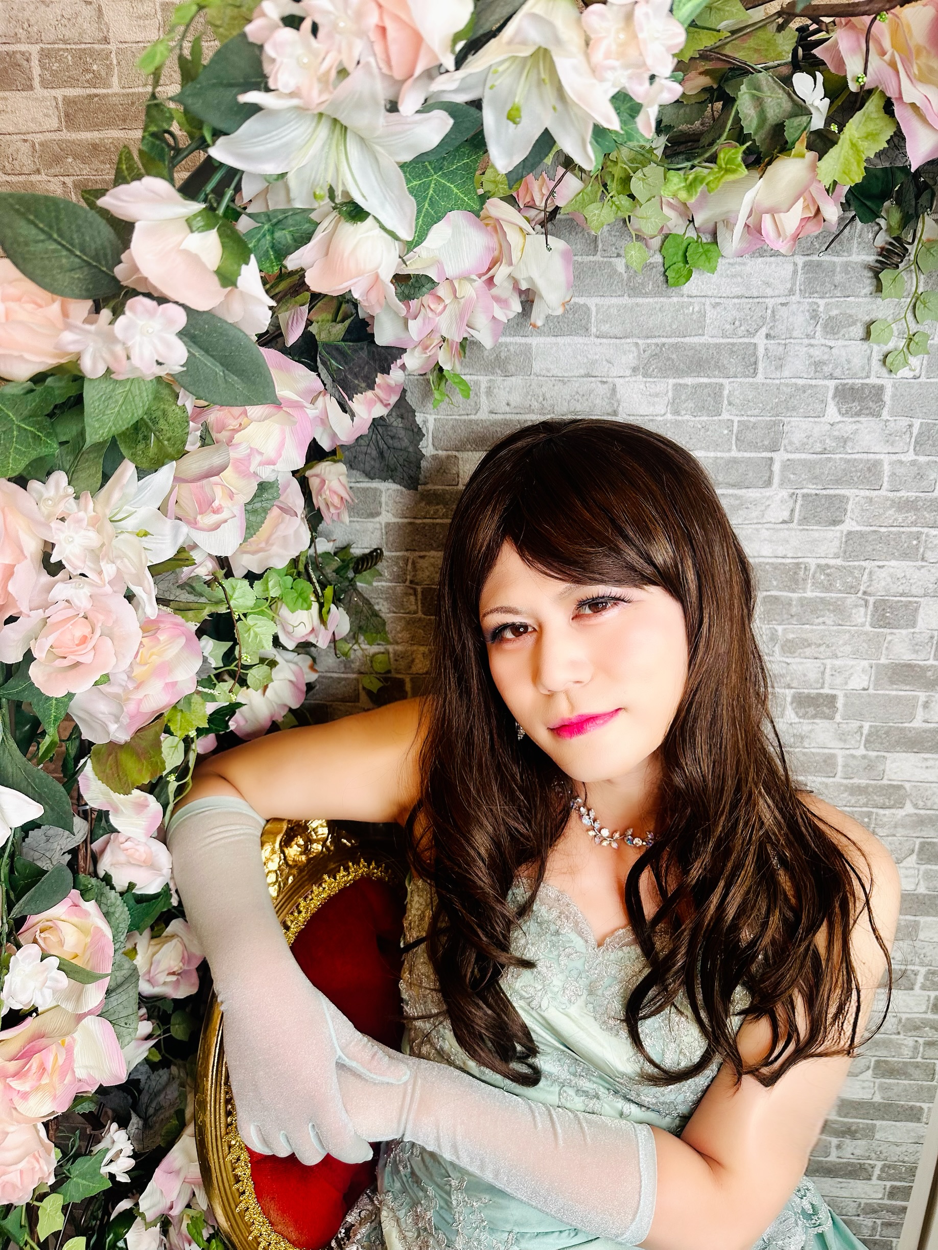 女装サロン,女装,女装男子,女装子,女装サロンベルマリ,秘密,ジョソンヌ,ドレス女装,ドレス男子,お化粧,化粧,アフター写真,ビフォアフ,女装後,ドレス男子,ジョソンヌ,JOSSONNE  お花の中で撮影,フラワーアーチで撮影,ピンクのフラワーアーチで撮影,かわいい女装