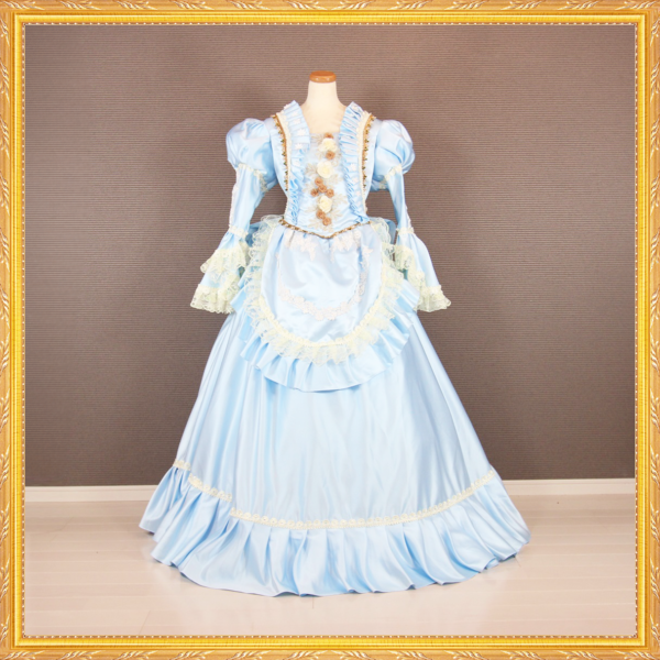ロココ調,ロココ調ドレス,中世,王女,皇女,宮廷,宮廷風ドレス,袖付きドレス,ロングスリーブ,腕を隠したい,水色のドレス